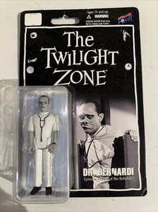 The Twilight Zone DR. BERNARDI Bif Bang Pow Action Figure Eye Of The Beholder - Picture 1 of 5
