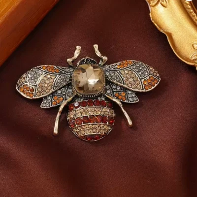 Retro Brown Crystal Bee Gold Brooch Pin - Rhinestone Insect Jewelry Summer Gift - Image 1 of 4