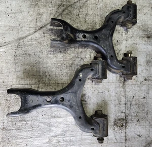 90-05 MAZDA MIATA REAR UPPER CONTROL ARMS OEM & hardware 1990-2005 - Picture 1 of 4