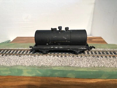 HO Scale 29’ Vintage Die Cast Tank Car - Steam Era Special (23-149) - Image 1 of 4