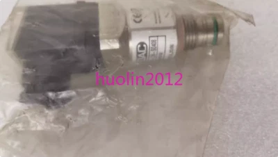 1Pcs New HYDAC VD3D.0/-V-L24-S0408 VD 3 D.0/-C-L24-S0408 - Image 1 of 2