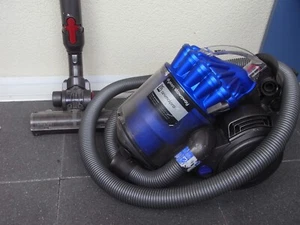 Dyson DC 32 Stowaway Animal Pro aspirapolvere senza sacco - Foto 1 di 7