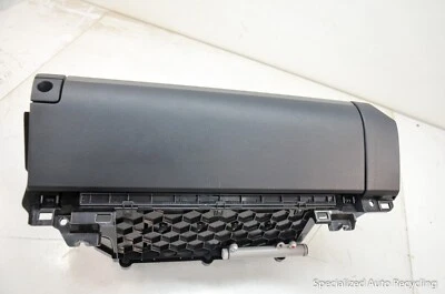 2015 LEXUS RC350 PORTA-LUVAS PAINEL FRONTAL DIREITO PRETO FABRICANTE DE EQUIPAMENTO ORIGINAL - Imagem 1 de 4