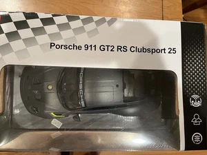Rastar, FMT RC Car 1/14 Scale Porsche 911 GT2 RS Clubsport 25 (remote control) - Picture 1 of 8