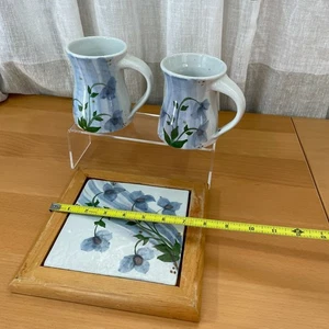 Nafziger 2 Tassen 1 Hot Pot Halter handgeworfen Künstler signiert Blumen Keramik '97 98 - Bild 1 von 10