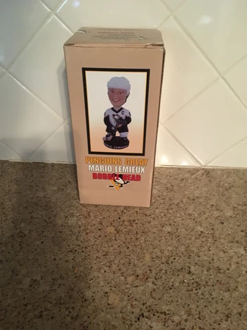 Pittsburgh Penguins Mario Lemieux SGA Bobblehead Cover