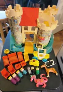 VTG 1974 Fisher Price Little People Castle 993 Nice Condition w/ Dragon too - Picture 1 of 24