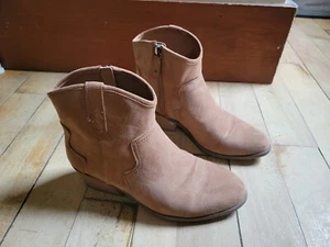 DR. SCHOLLS BROWN SUEDE LASSO WESTERN BOOTIES - 8 W - WORN ONCE - Picture 1 of 6