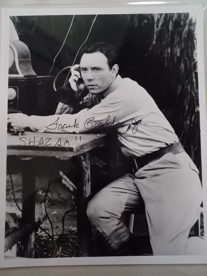 Capitana Marvel 1941 firmada por Frank Coghlan "SHAZAM" Foto 1 de 1