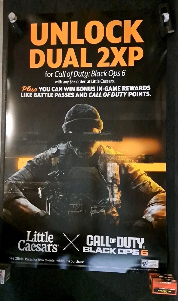 Póster de ventana Call of Duty Black Ops 6 Little Caesars 2024 resistente 48" x 30" Foto 1 de 4