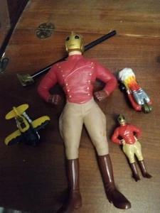 Vintage Disney ROCKETEER Vinyl Figure + PVC pencil & 2 On Wheels - Picture 1 of 8