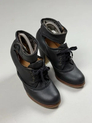 Chie Mihara Ladies Leather Heels Boots Fur Lined Size 38.5 / US 8.5 - Image 1 of 4