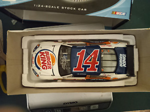 AUTOGRAPHED 2009 Tony Stewart #14 Burger King Chevy 1/24 NASCAR Diecast