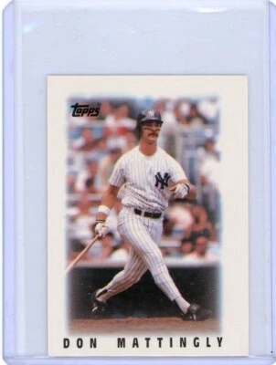 Don Mattingly 1986 Topps Mini Leaders Baseball Card #28 New York Yankees  - Image 1 of 4