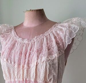 Vintage ARISTOCRAFT Pink Bias Maxi Nightgown 36