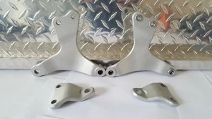 07-09 YAMAHA YZF 250 YZF250 UPPER AND LOWER ENGINE MOUNTS FRAME MOUNT BRACKETS - Picture 1 of 9