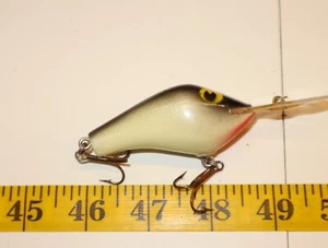 Vintage Poe's Fishing Lure - Imagen 1 de 2