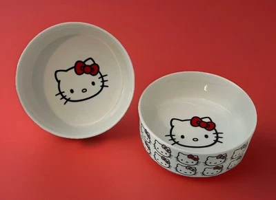 Hello Kitty Repetición Cara Antideslizante Parte Inferior Gato Perro Mascota Cuenco de Cerámica NUEVO Foto 1 de 4