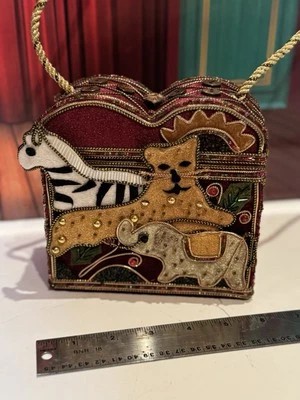 Cartera Bandolera Mary Francis Zoo Box Vintage Foto 1 de 4