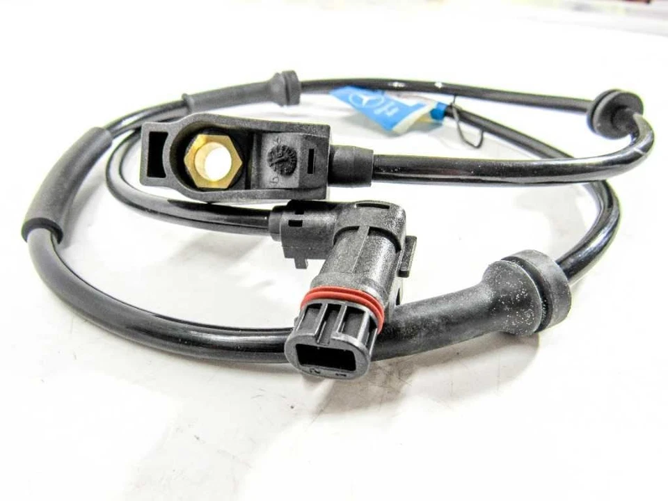 Sensor de desgaste de pastillas de freno delanteras 98-03 mercedes w210 e320 4matic 2105405010 Foto 1 de 4