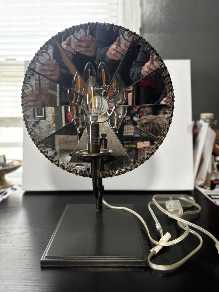 Lámpara caleidoscopio Pottery Barn (regulable) Foto 1 de 4