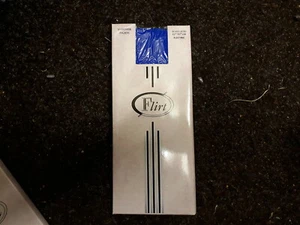 Mallas de punto liso Flirt eléctricas azules 10 denier hasta 42"/107 cm - Imagen 1 de 1