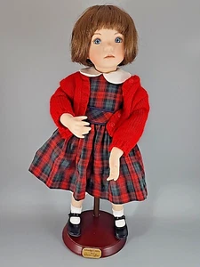 Schoolgirl Jenny by Dianna Effner, Ashton Drake Gallery’s 1997 w/Stand - Picture 1 of 6