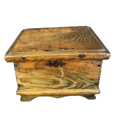 Antik Holzschatulle Kleine Truhe 1800/1900 ? Weichholz - Bild 1 von 4