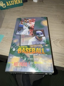 1995 Fleer Major League Baseball Card Set, 600 Cards, Factory Sealed - Picture 1 of 5