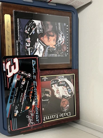 dale earhardt plaque, picture and plate Cover