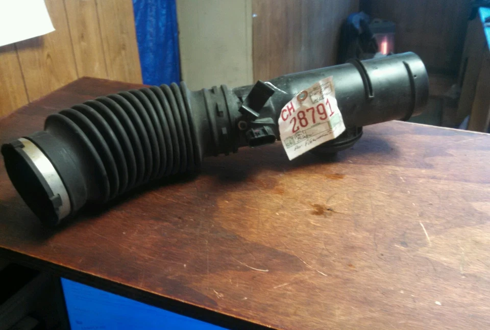 Chevrolet Trail Blazer 2006 medidor de flujo de aire de 4,2 L  Foto 1 de 1