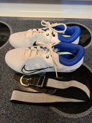 Botines de softbol Nike Hyperdiamond 4 Elite para mujer zapatos azules y blancos talla 9 Foto 1 de 4