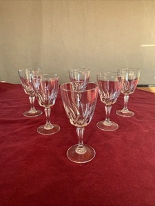 6 verres à vin rouge cristal d’Arques Luminarc modèle FLAMENCO - Imagen 1 de 3