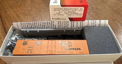 Intermountain HO Kit #UP Historical Society Reefer Car PFE 1961 Scheme 48563 NY - Image 1 of 4