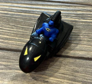 2010 McDonalds DC Comics Batman Car Toy Vehicle - Picture 1 of 3