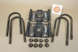 84-97 Ford Sterling 10.25" U bolts Nuts and Spring Plate Set U-Bolts Short Pair - Foto 1 di 8