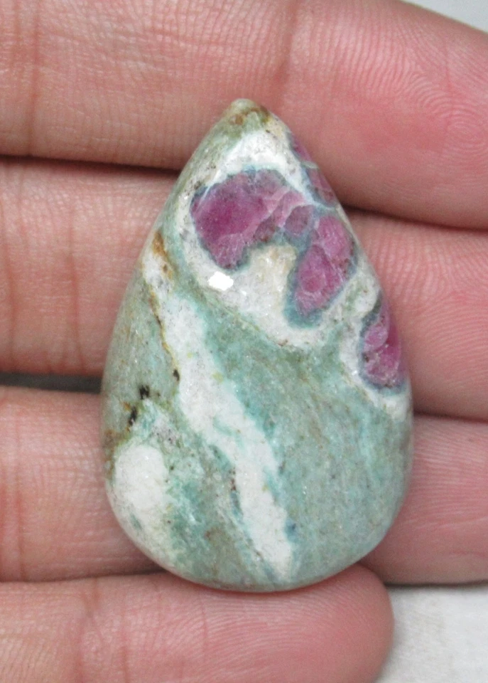 66.00 Cts Natural Ruby Fuchsite Cabochon Pear Shape Loose Gemstone E 55 - Image 1 of 4