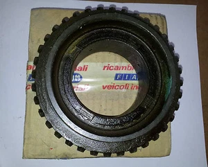 INGRANAGGIO CAMBIO RETROMARCIA ADATTO A PER FIAT OM 130NC NR NT Z20 8832089 - Bild 1 von 1