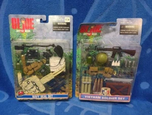 G I Joe Battle Gear Navy Seal Set & Vietnam Soldier Set 1/6 - Picture 1 of 10