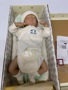 Ashton Drake Ashley Realistic Interactive Baby/New Born Doll Breaths Yellow Back - Picture 1 of 5