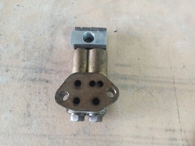 Bomba de aceite Triumph Bonneville T 120 R 1971 Foto 1 de 2