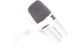 Shure MV7 MFi Certified Podcast Microphone with USB and XLR outputs (Silver) - Picture 1 of 4