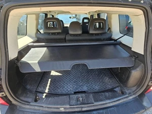 ✅ 2008 Jeep Patriot Hutablage Laderaumabdeckung guter Zustand - Bild 1 von 3