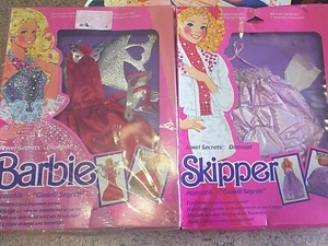 Rari Outfit Barbie MAI APERTI,collezione "gioielli segreti " 1986 - Foto 1 di 8