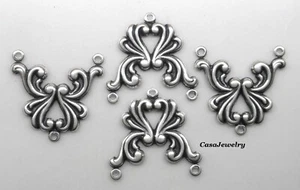 #2013 ANTIQUED STERLING SILVER PLATED OPEN FILIGREE 3 RING CONNECTOR - 4 Pcs - Picture 1 of 2