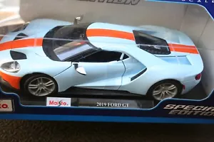 FORD 2019 GT BLAU MIT ORANGEN STREIFEN DIE CAST MODELL 1/18" SCALE LIMITED EDITION - Bild 1 von 4