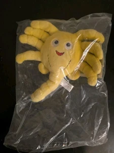 Aliens Facehugger Alien Kidrobot Phunny Stuffed Plush Toy Yellow Xenomorph 7"NWT - Picture 1 of 2