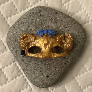 Blondie Lockes Thronecoming MASK PART Ever After High Blue Gold Bear Masquerade - Picture 1 of 2