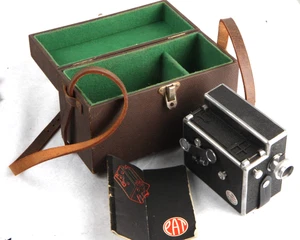 Cámara de cine Pathescope PAT 9,5mm, con estuche e instrucciones - Imagen 1 de 14