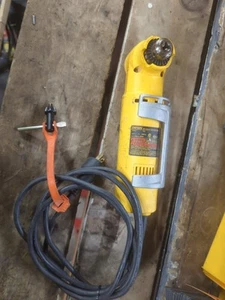 Dewalt DW160V 3/8in Right Angle Drill, Corded, W/Key - Picture 1 of 6